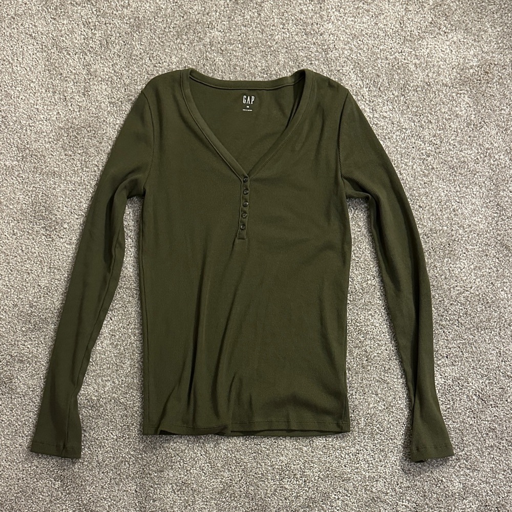 GAP Women's Dark Green Long Sleeve Henley Tee